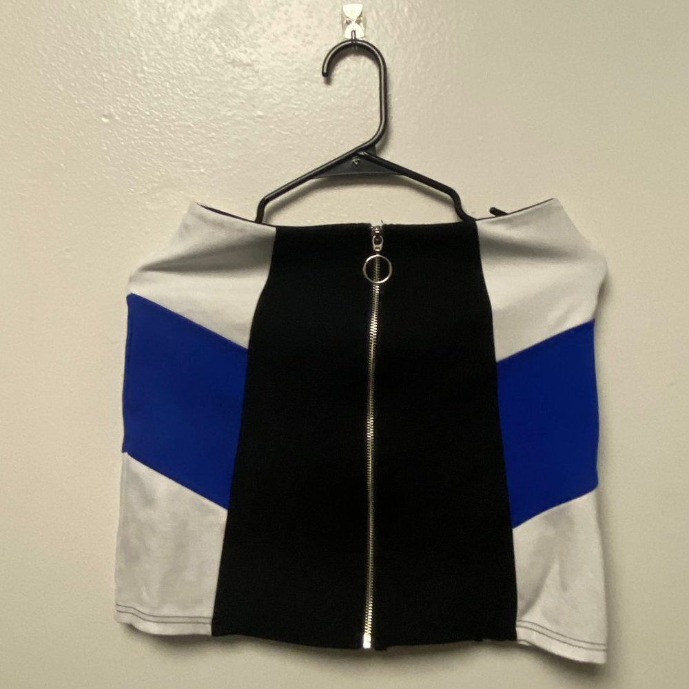 Zip Up Mini Skirt